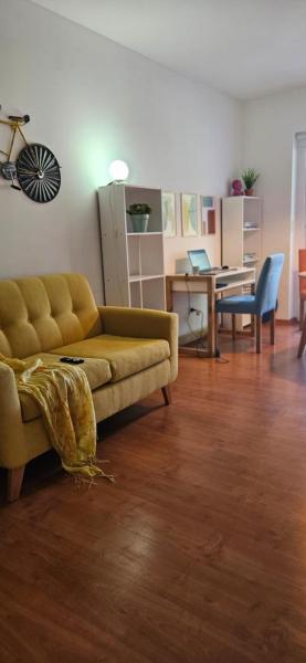 Bonpland, sol y color, dos ambientes con servicios
